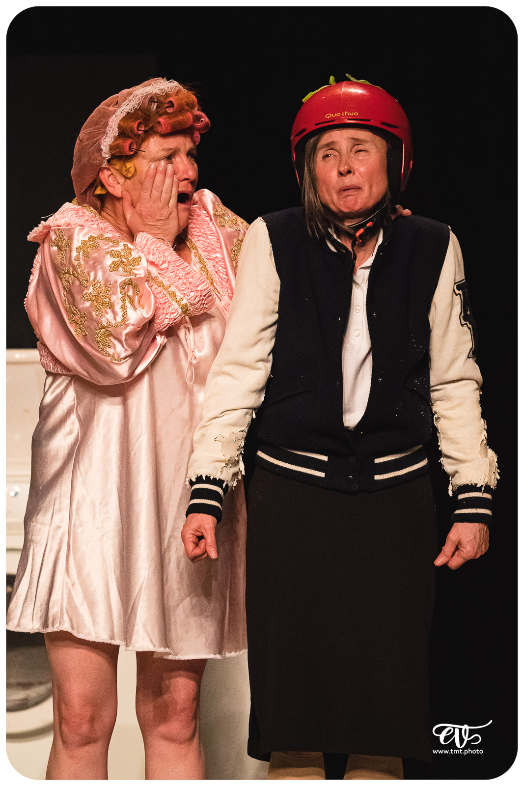 LES FEMMES SAVANTES (CIE DU DETOUR)